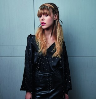 JEMNÝ DOTYK FRANCIE - Irena Vavrušková pro Cosmopolitan